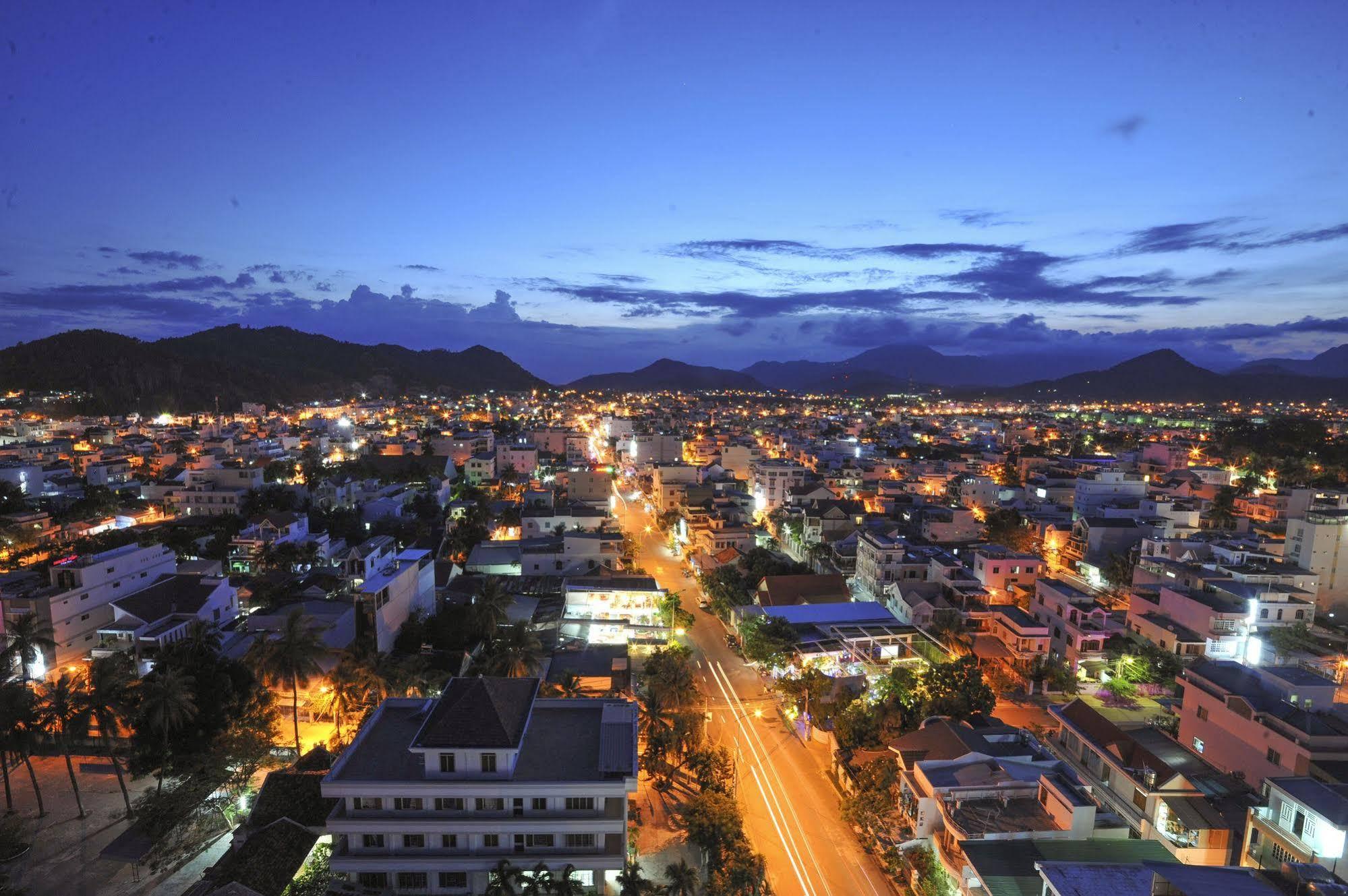 Seasing Boutique Hotel Nha Trang Eksteriør billede